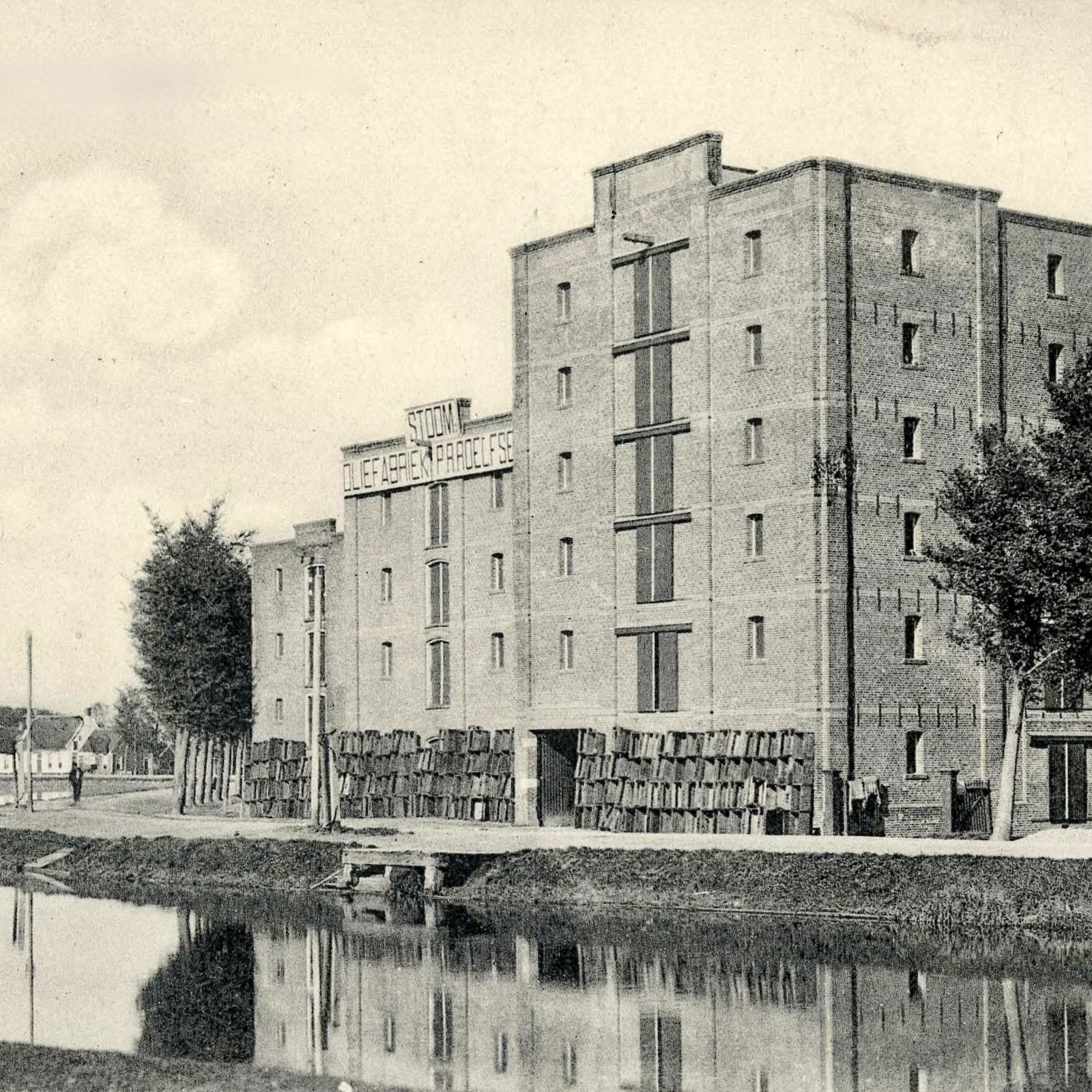 Stoomoliefabriek P.R. Roelfsema