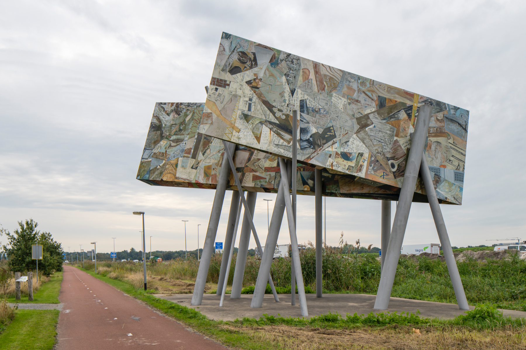 Stadsmarkering S03 A Walk along the Border