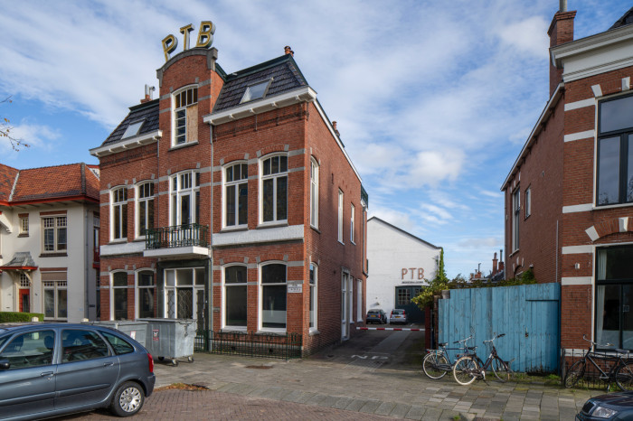 Machinefabriek met directeurswoning