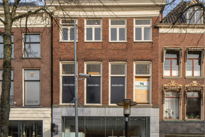 Pand met rechte kroonlijst