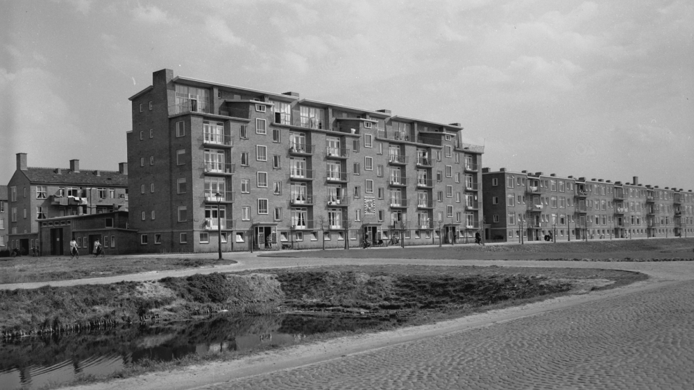 Deel- en dakterraswoningen Soendablok