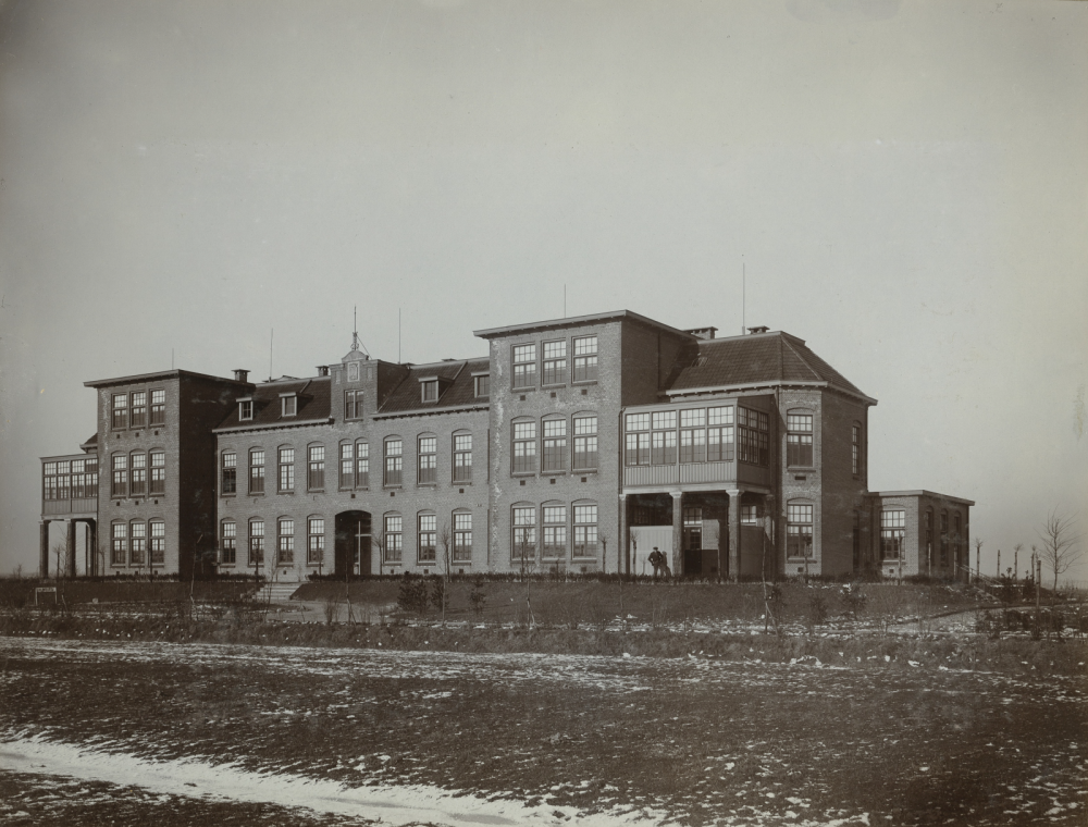 Gemeentelijk verzorgingshuis Treslinghuis