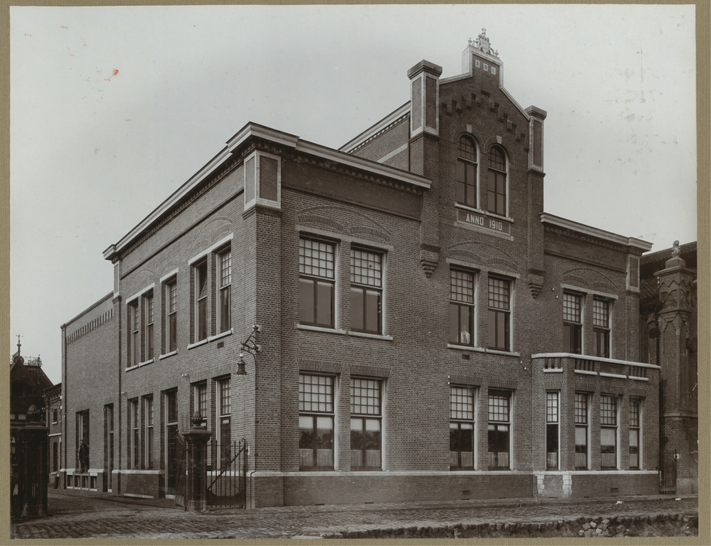Kantoorgebouw der Gasfabriek