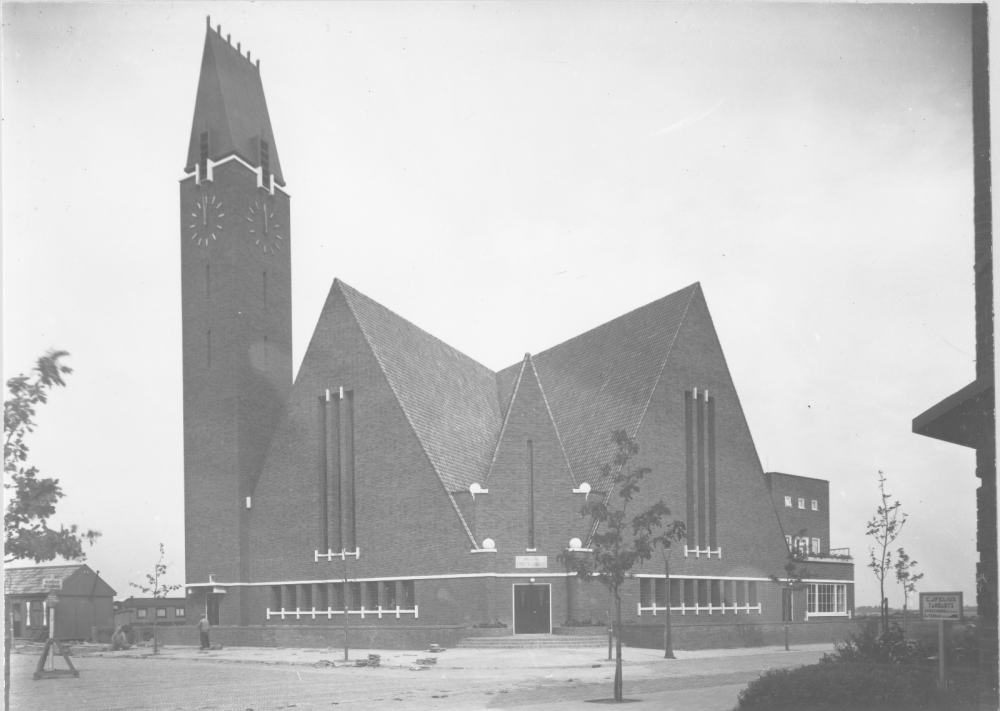 Sionskerk met pastorie