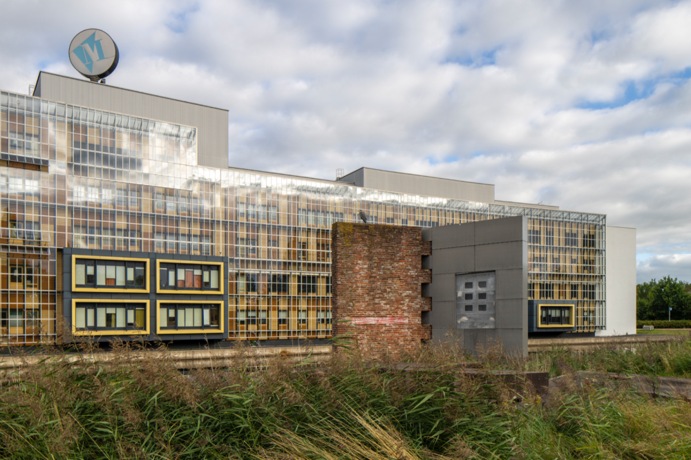 Stadsmarkering S02 Book R