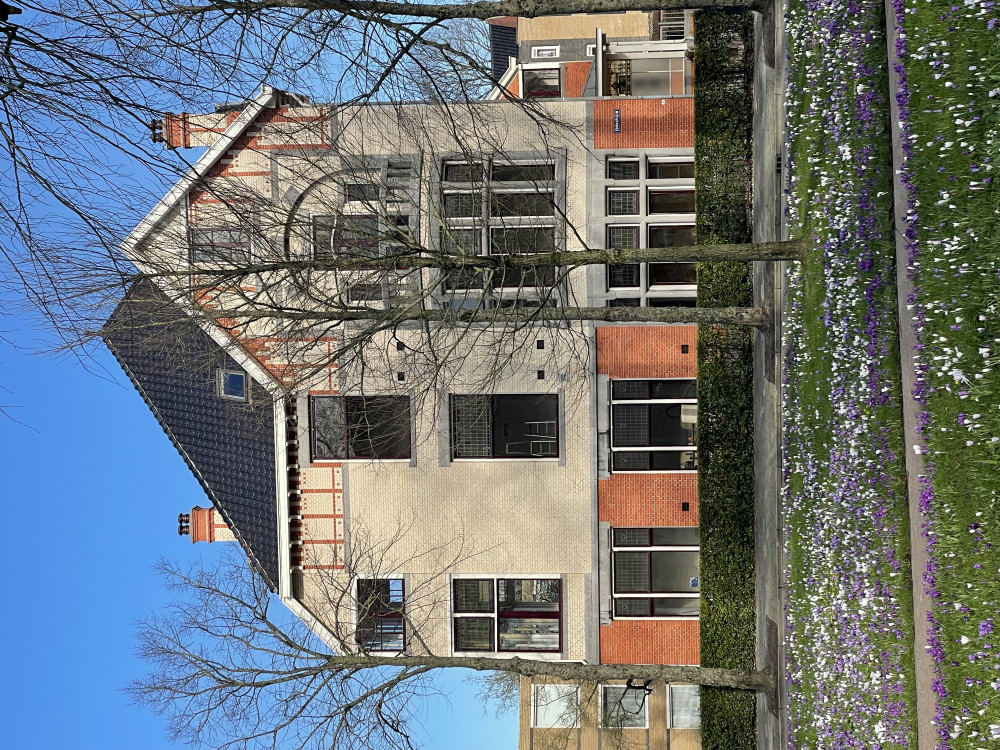 Villa met kantoor Algemene Groninger Levensverzekering Maatschappij