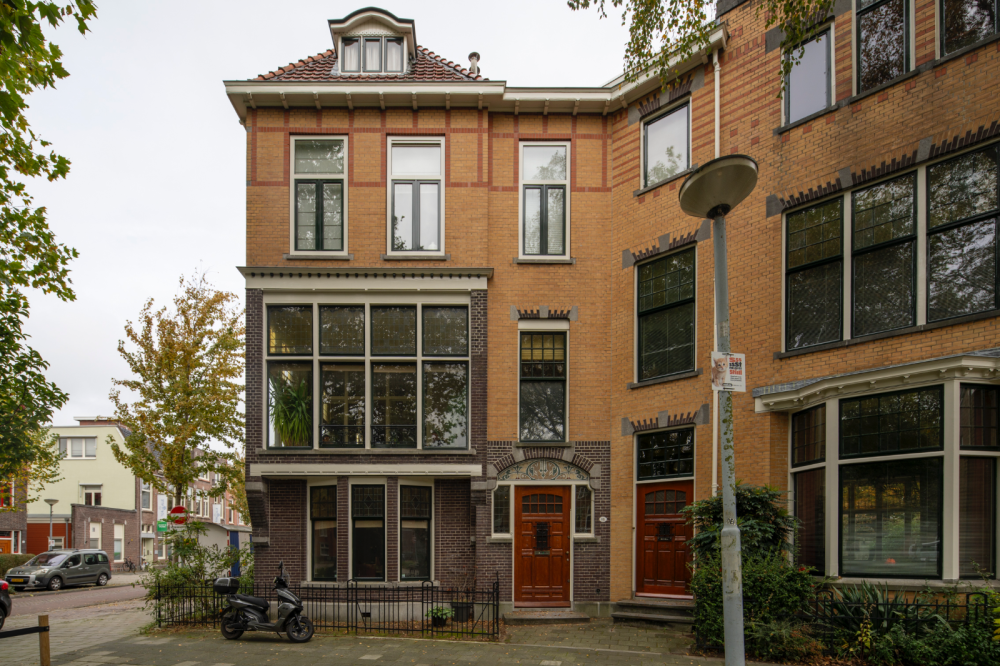 Woonhuis met kantoor