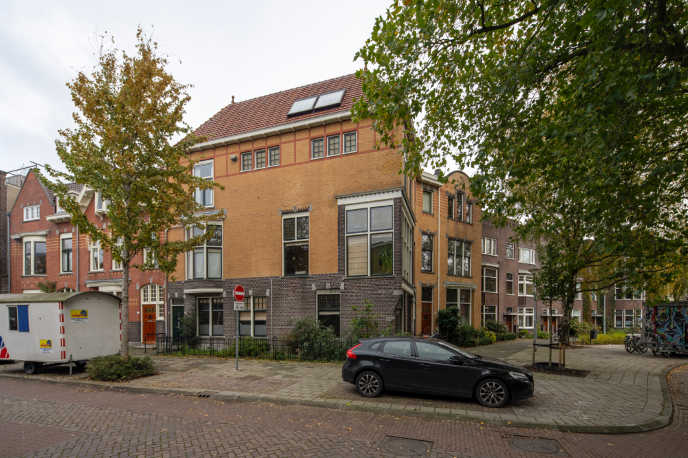 Woonhuis met kantoor